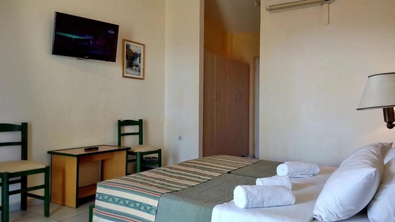 Porto Skala Village Hotel Екстериор снимка