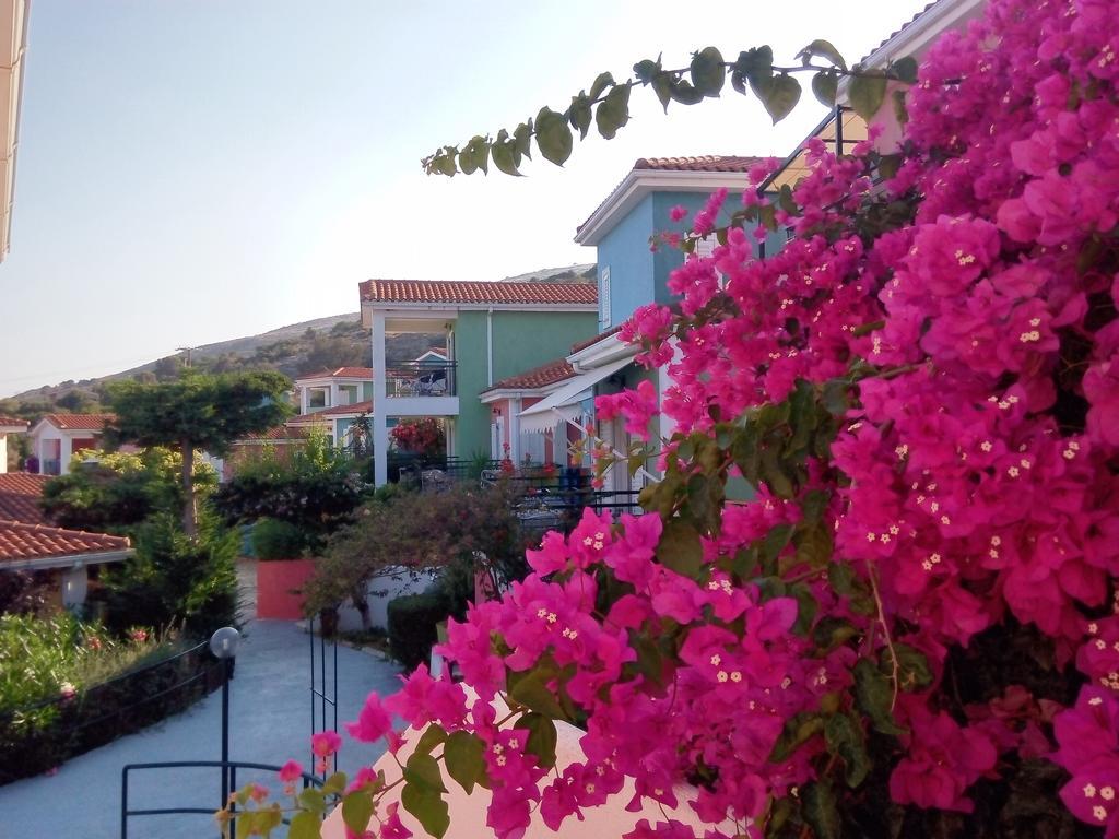 Porto Skala Village Hotel Екстериор снимка