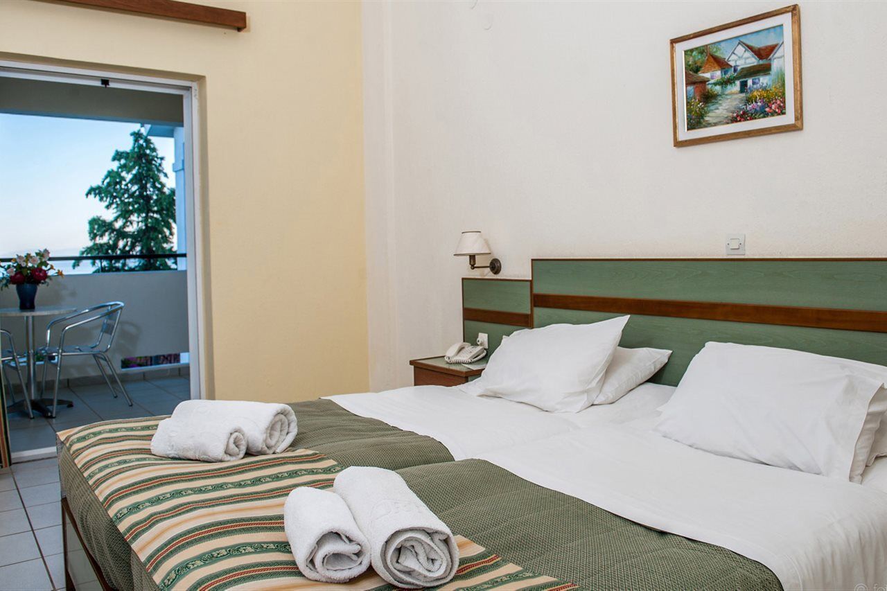 Porto Skala Village Hotel Екстериор снимка